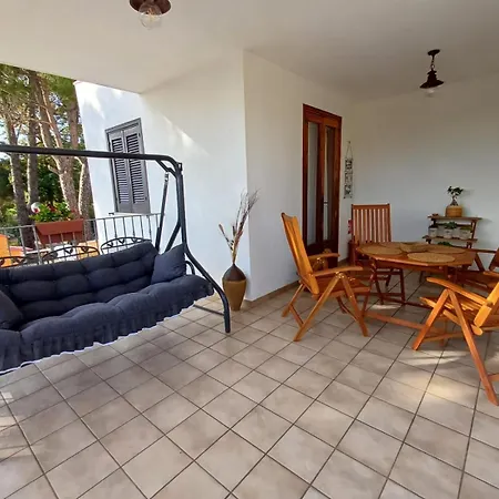 Al Pineto San Matteo أوستوني